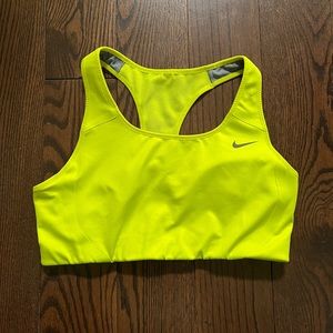 Nike Dri-Fit Sports Bra Size M